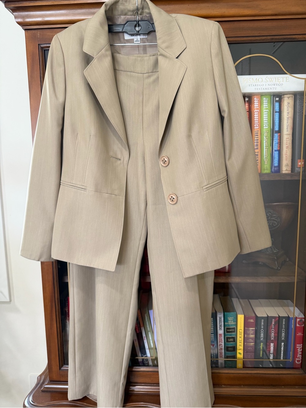 Le Suit Women's Two-Button Tan Pant Suit